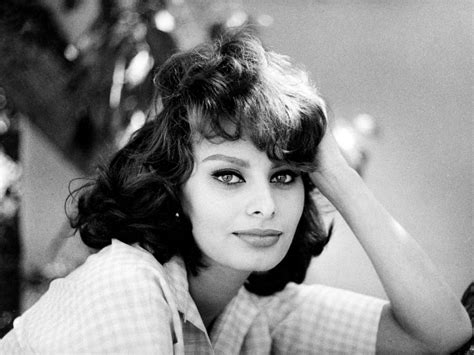  Sophia Loren: Yesterday, Today and Tomorrow: An Intimate Portrait of an Icon